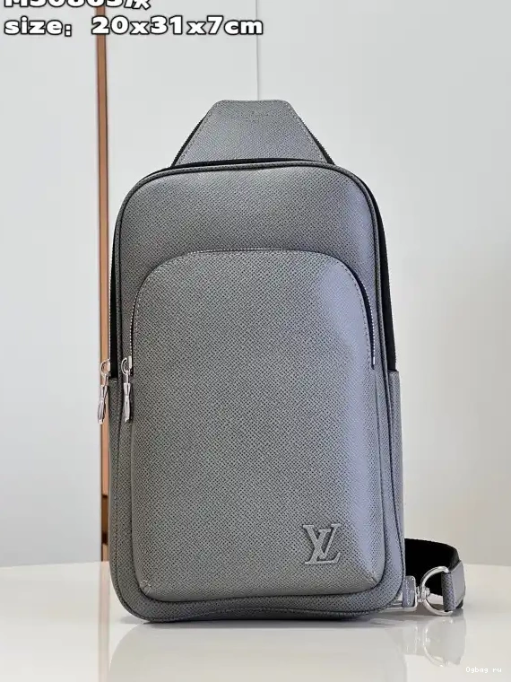 NM-31*20*7CM VUITTON Avenue LOUIS Slingbag 0706